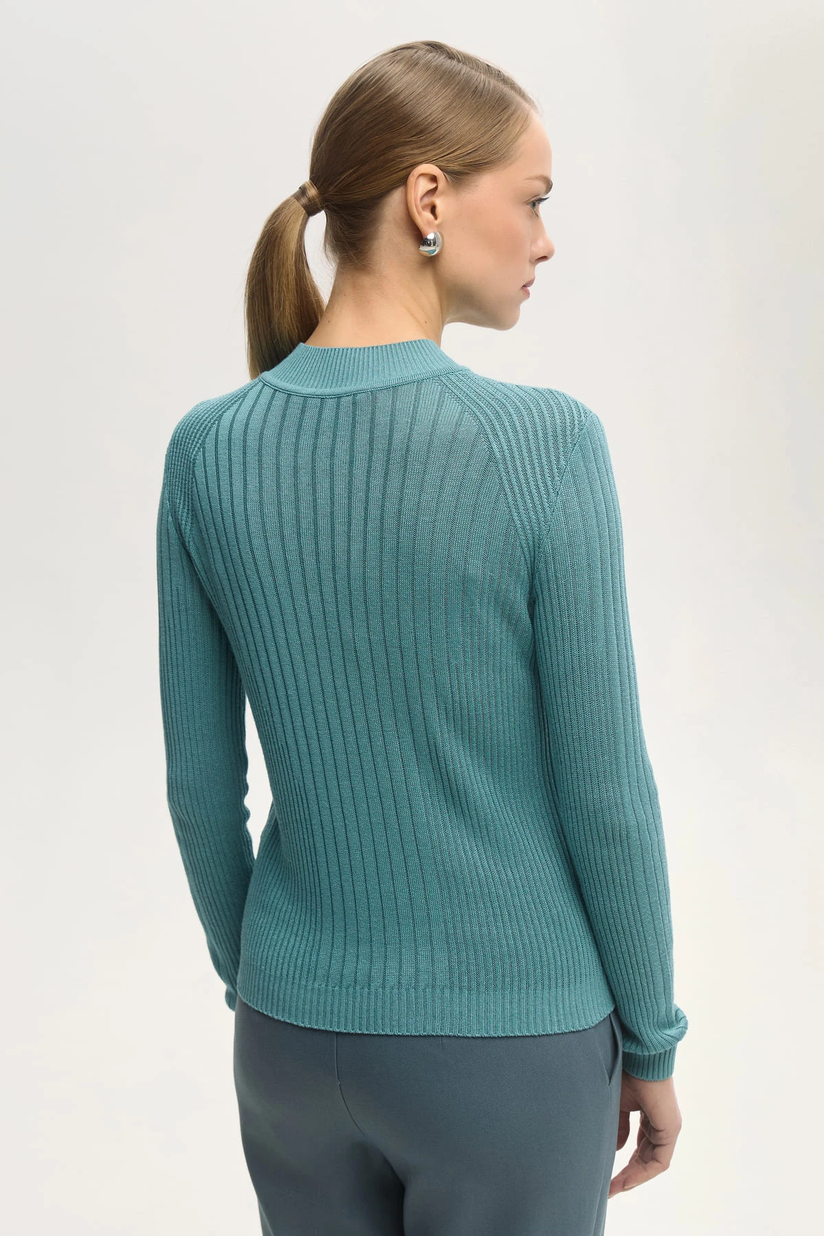 Джемпер "Мистика света" 1