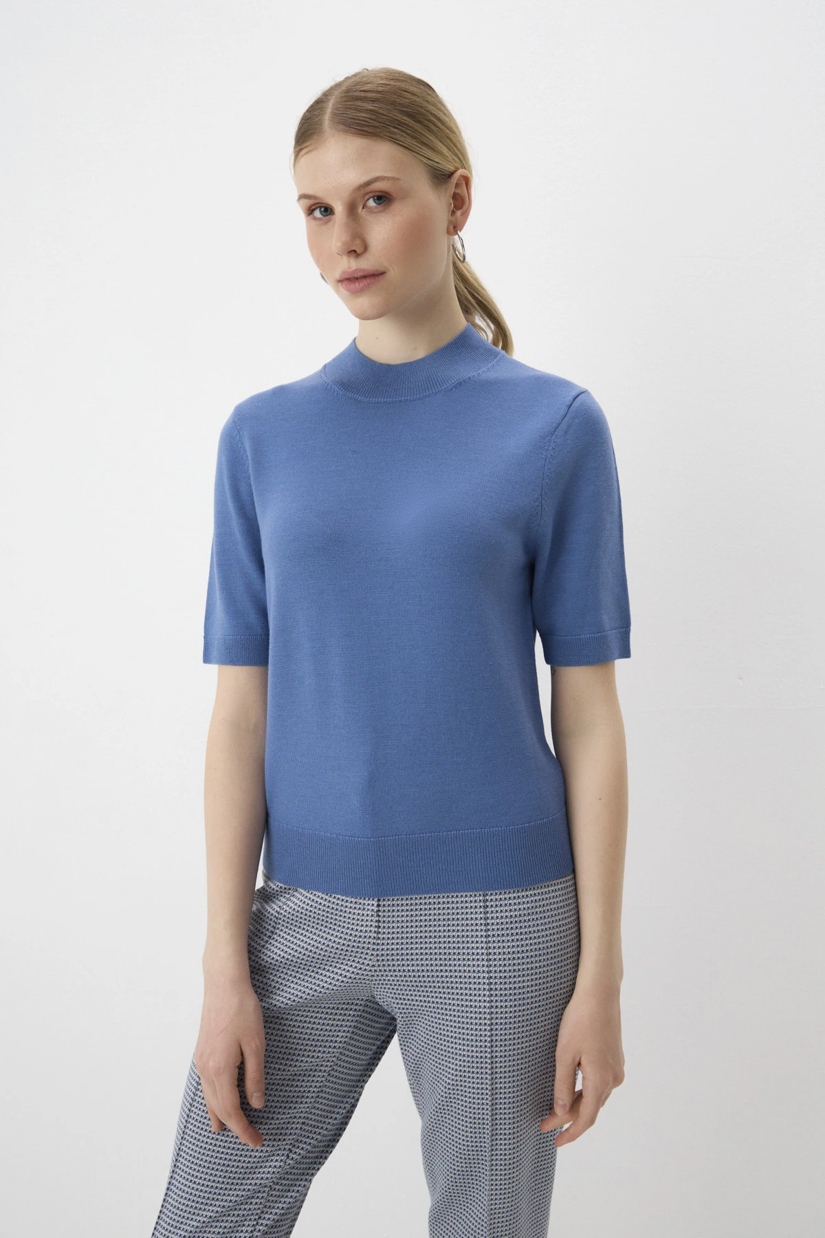 Джемпер синий 5