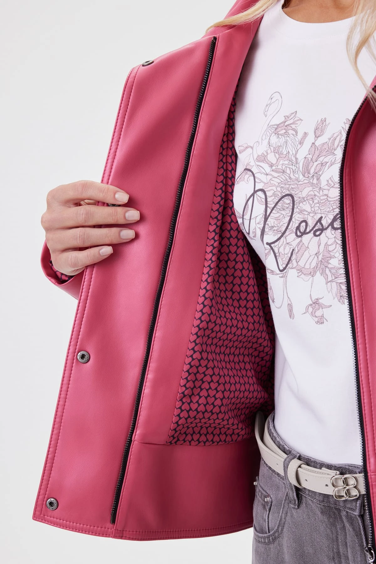 Куртка розовая "Семейные ценности" 2