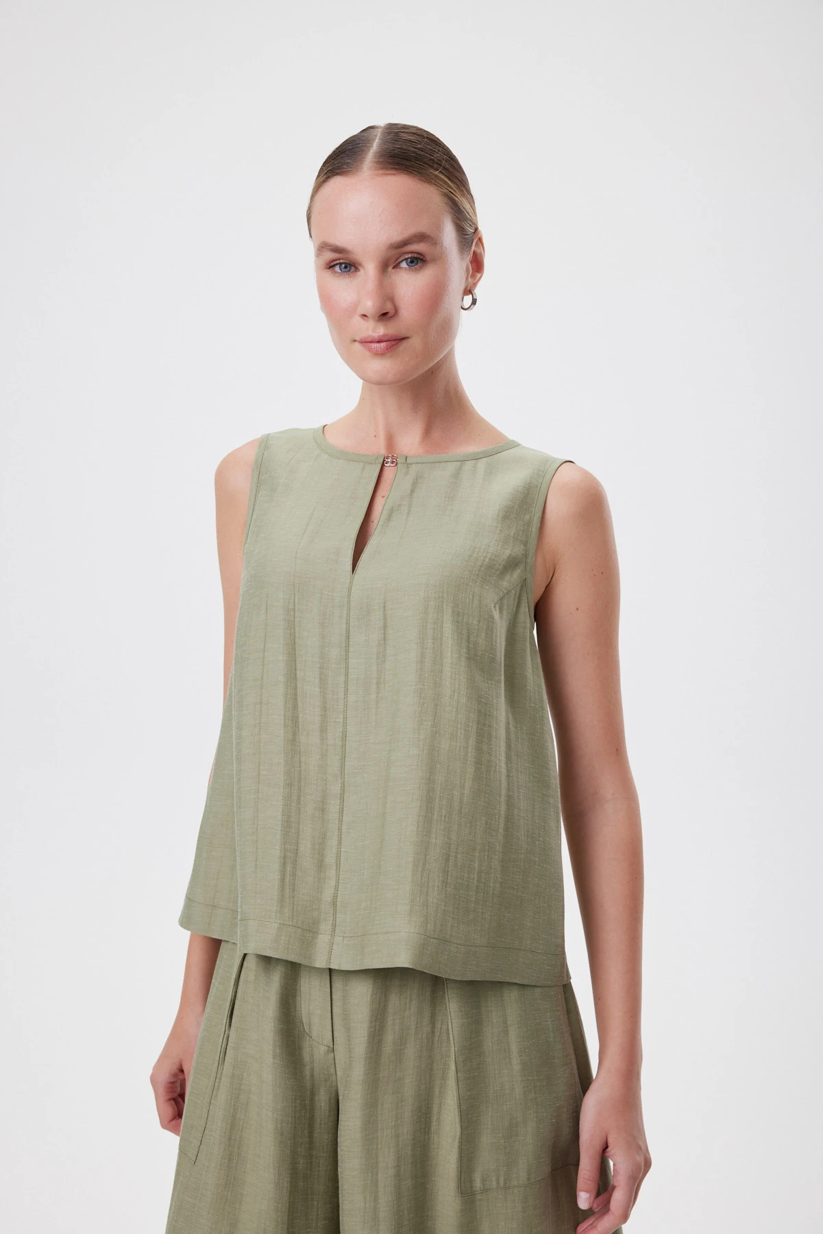 Топ "Олива" 6