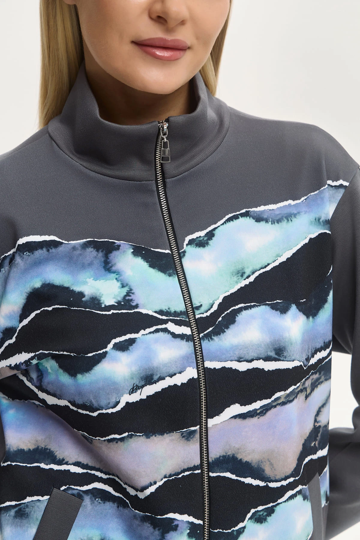 Толстовка "Акварельная фантазия" 3