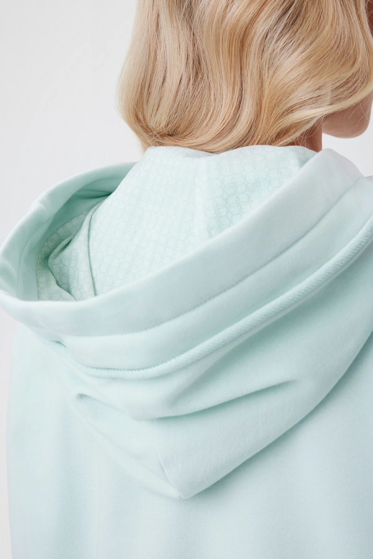 Худи «Первоцветы» 2