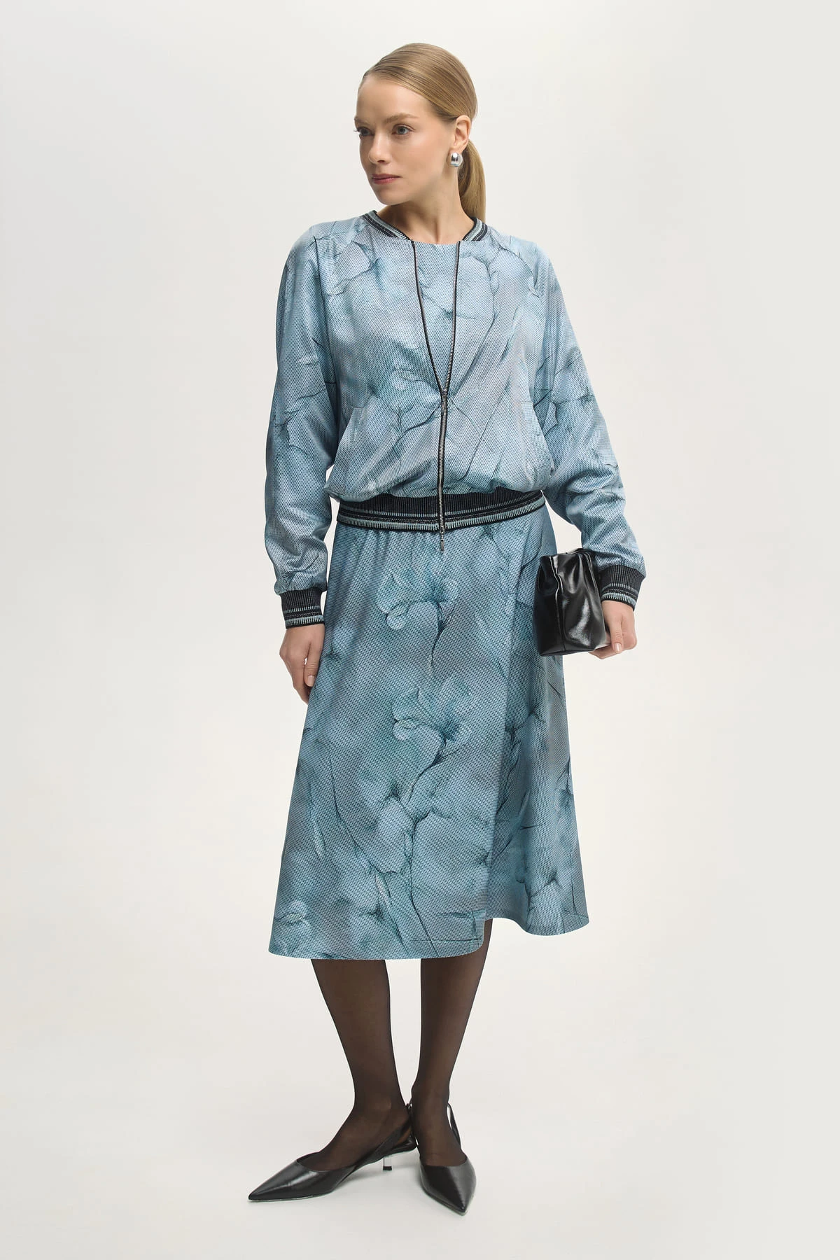 Бомбер "Мистика света" 3