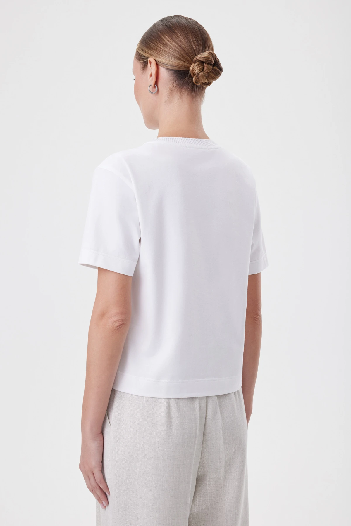 Футболка «Осязание» 4