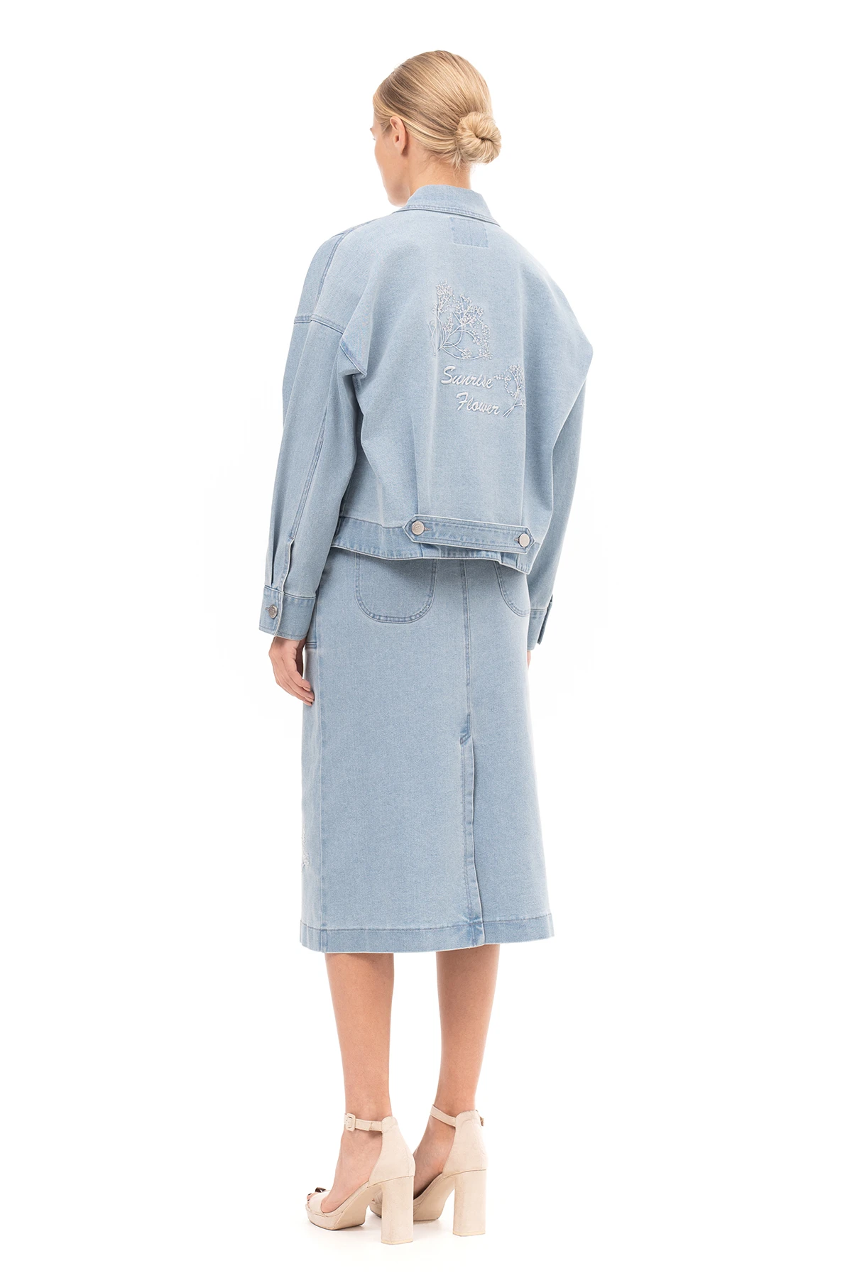 Куртка джинсовая "Неизведанные тропы" 4