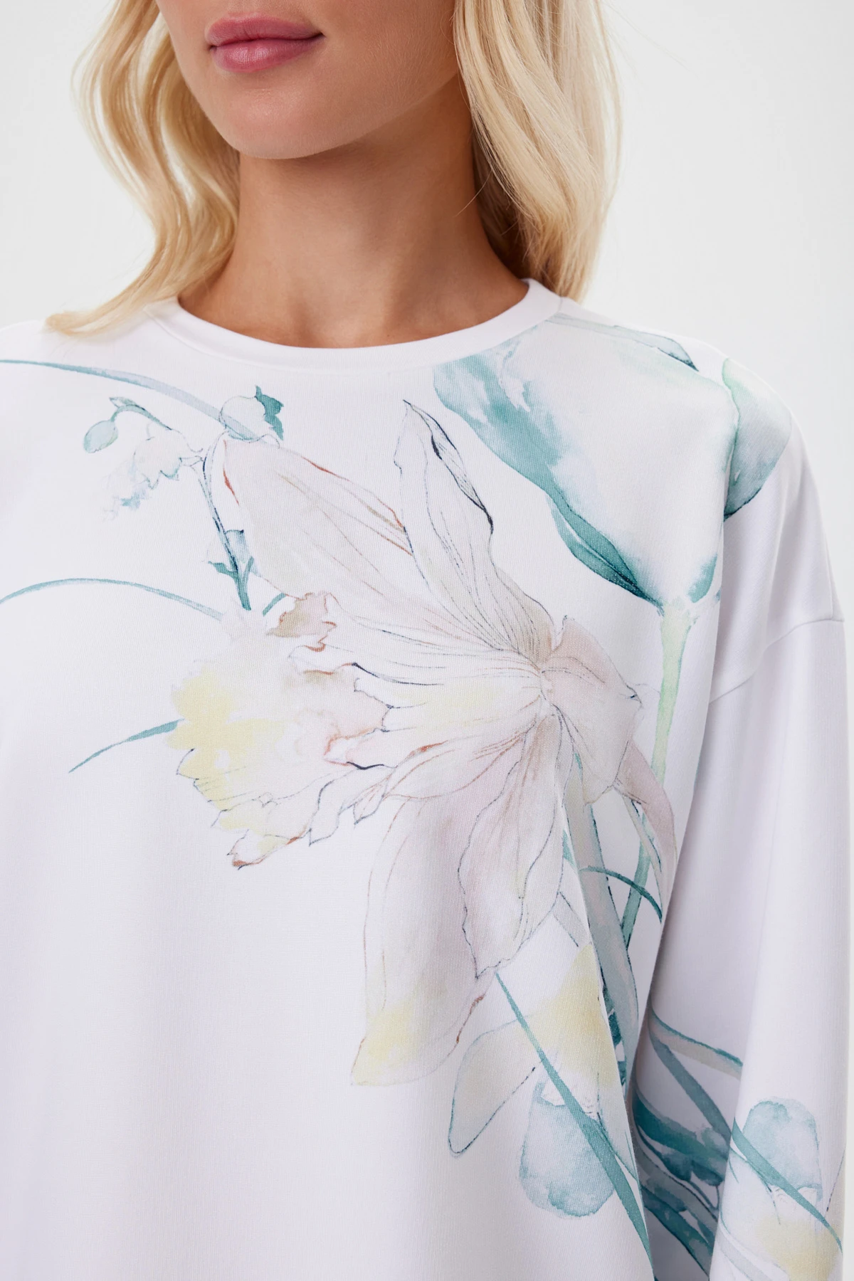 Свитшот «Первоцветы» 3