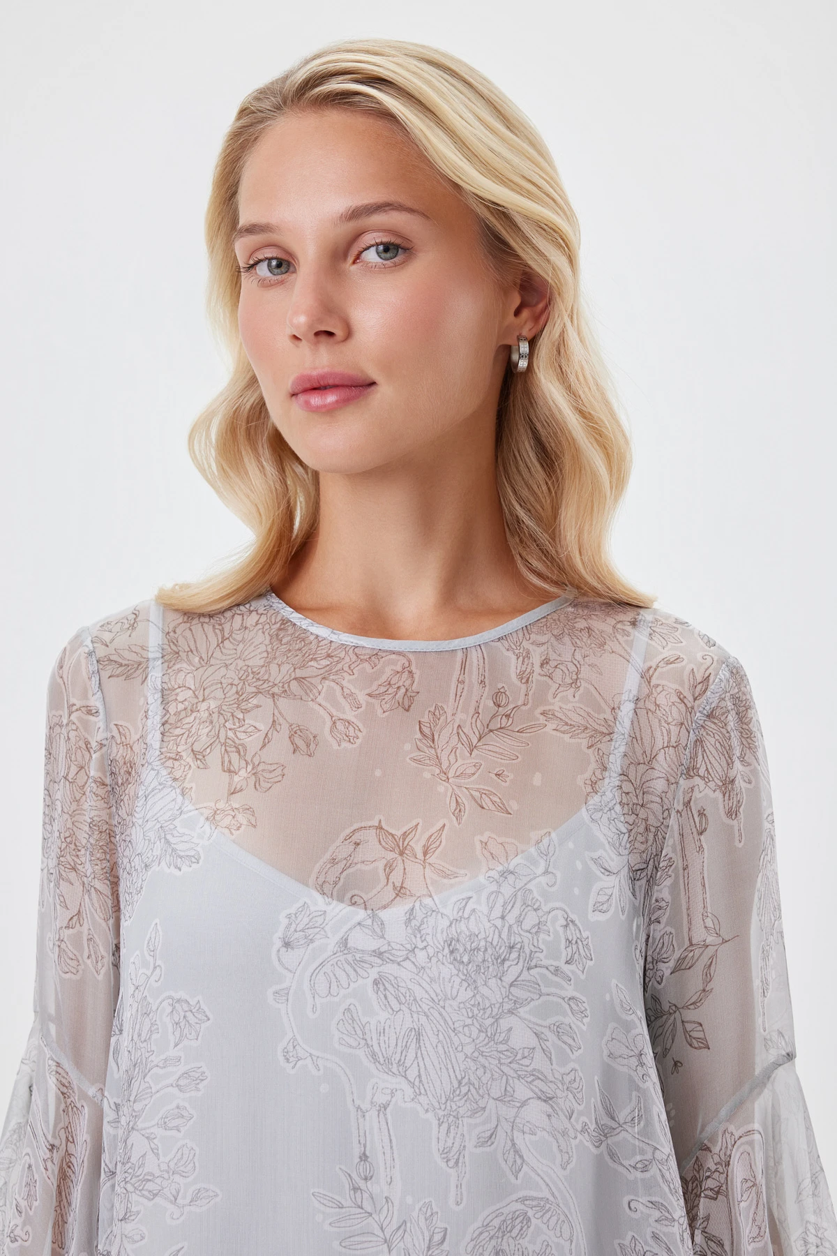 Платье с поясом "Небесная симфония" 6