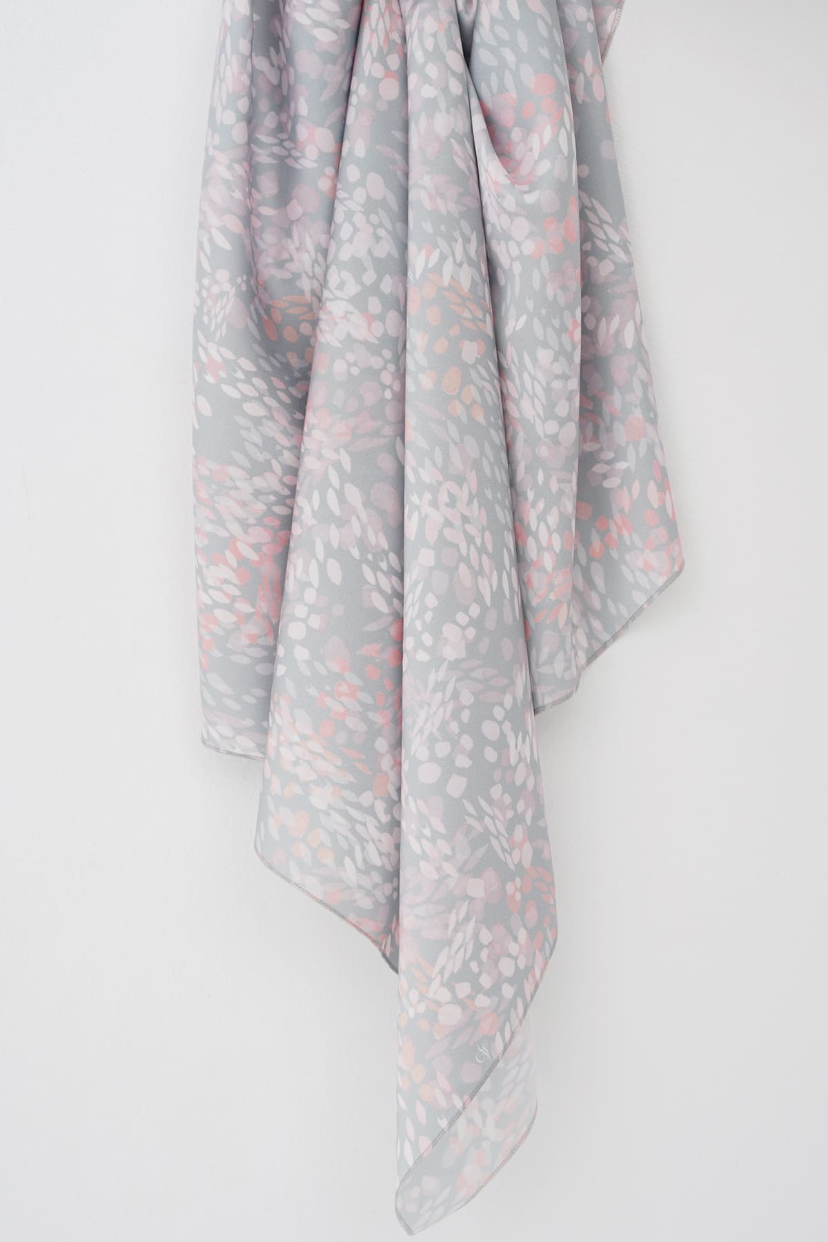 Платок Земляничная роса 2640₽