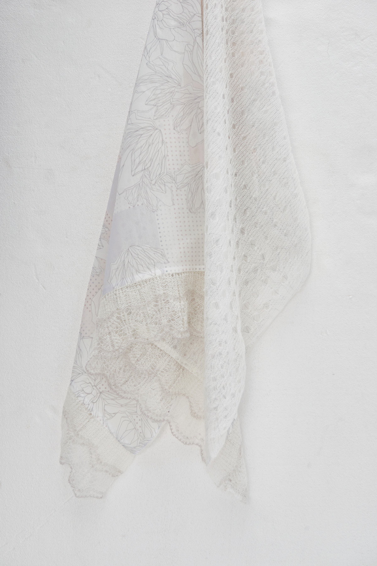 

Палантин "Мелодия утра"