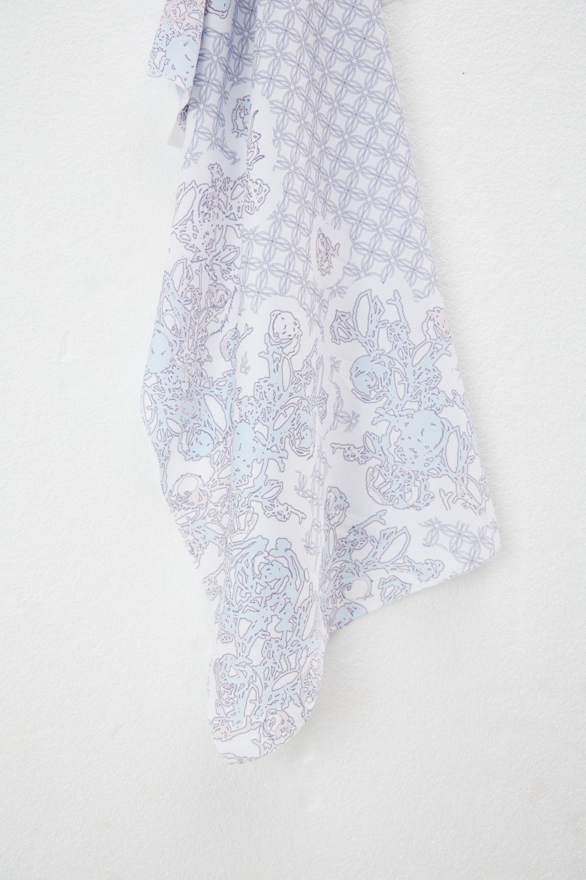 

Платок "Легенда о розе"