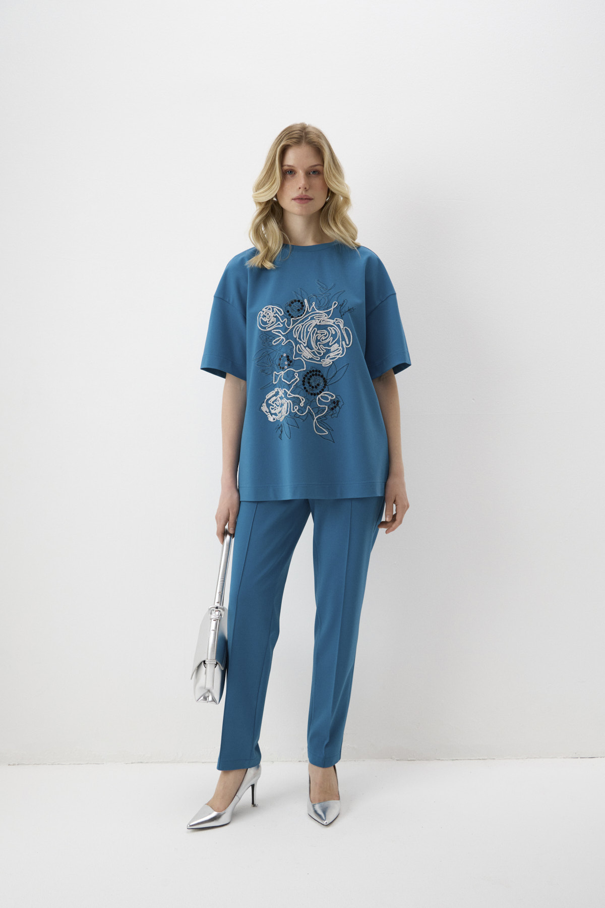 

Футболка "Звездопад"