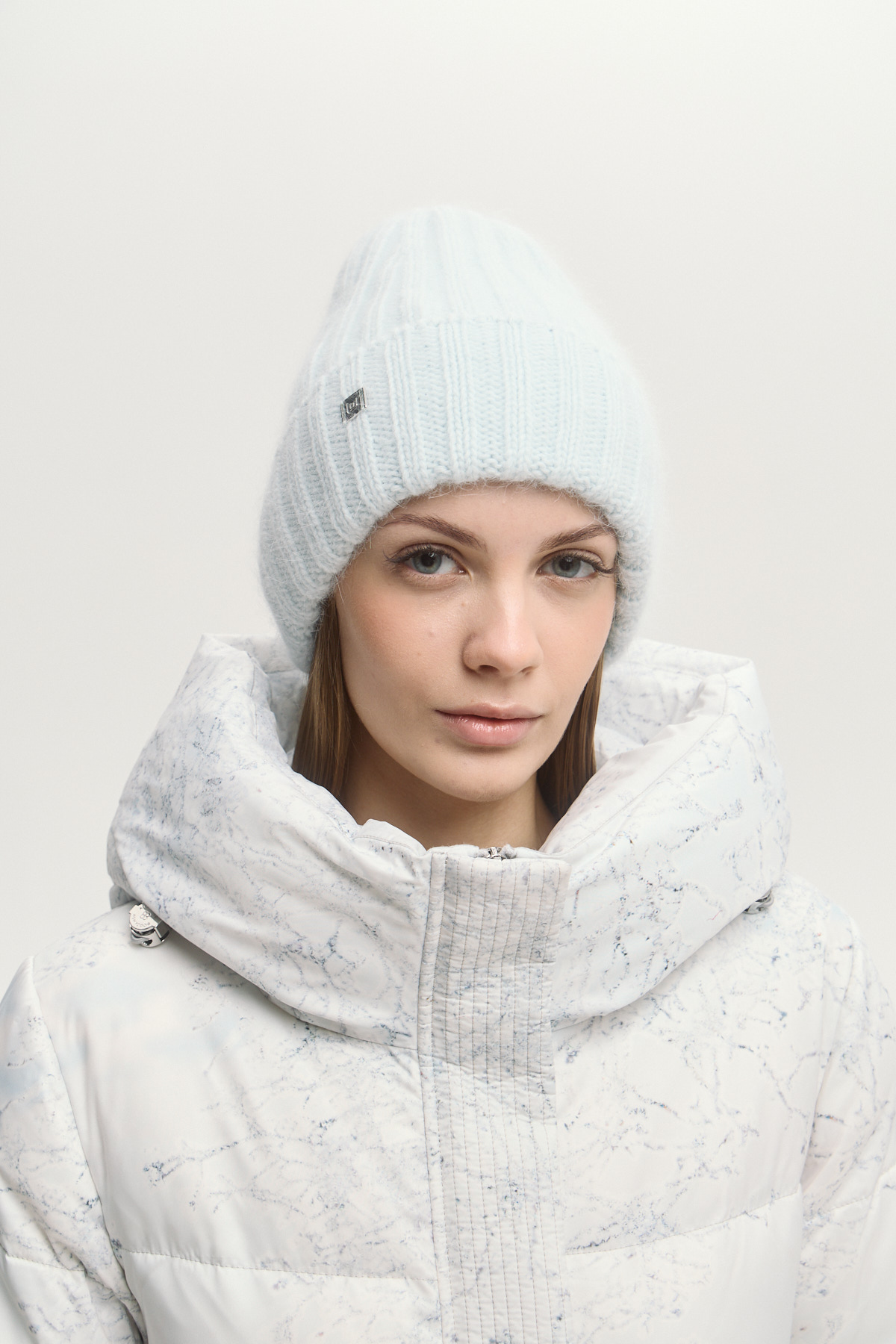 

Шапка "Снежное небо"