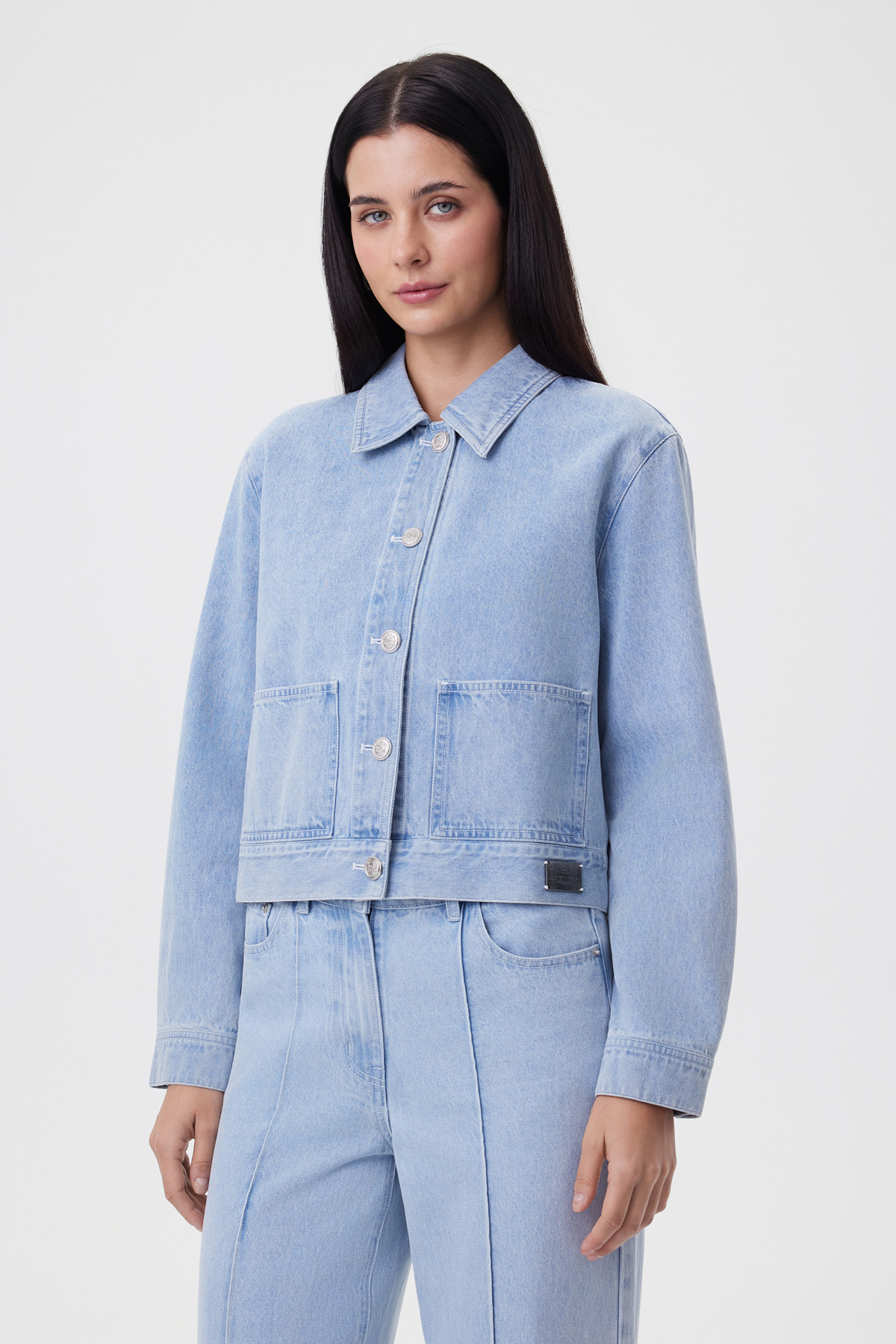 

Куртка джинсовая «Городской полдень»