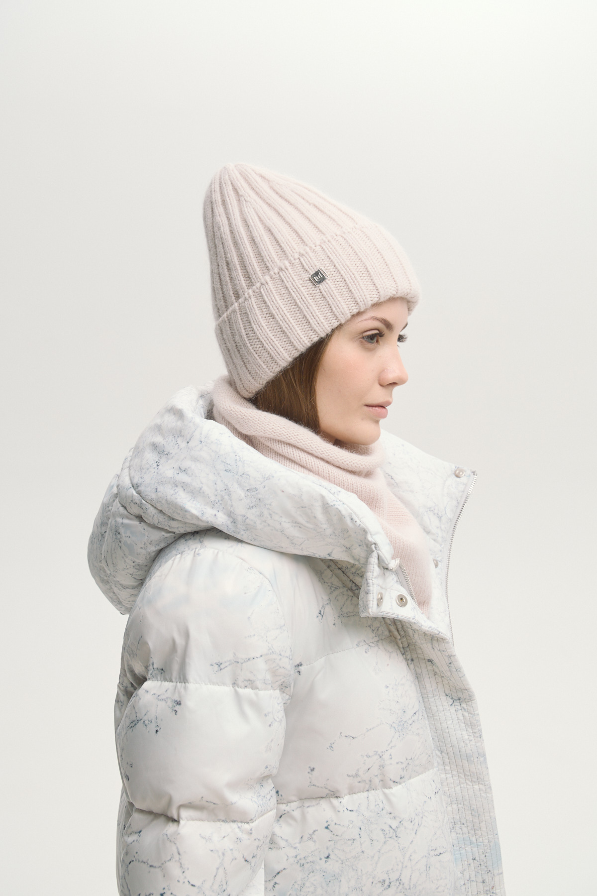 

Шапка "Топлёное молоко"