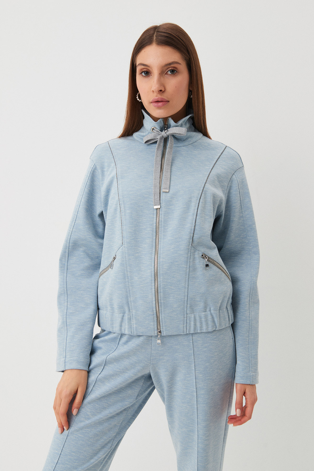 

Бомбер "Небесный иней"