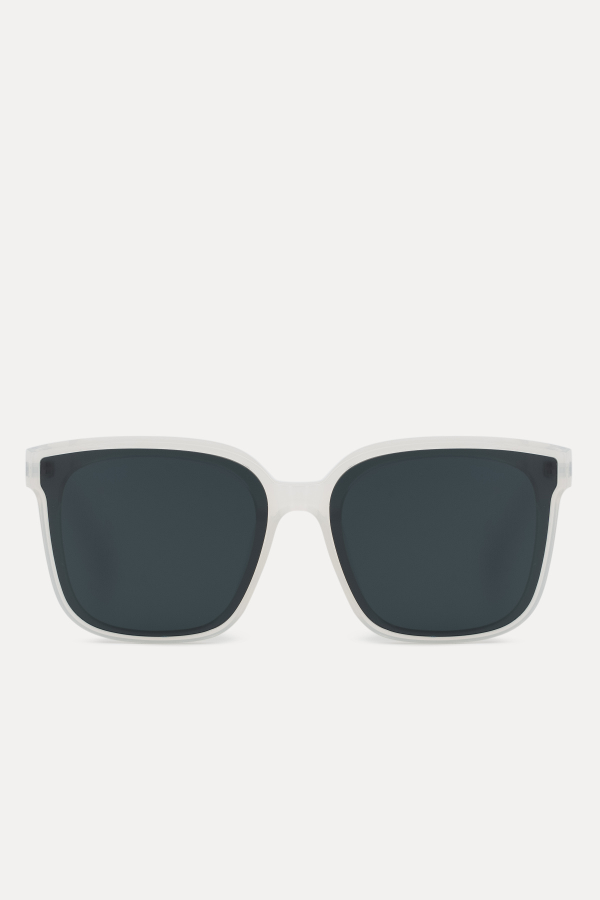 

Очки белые с футляром