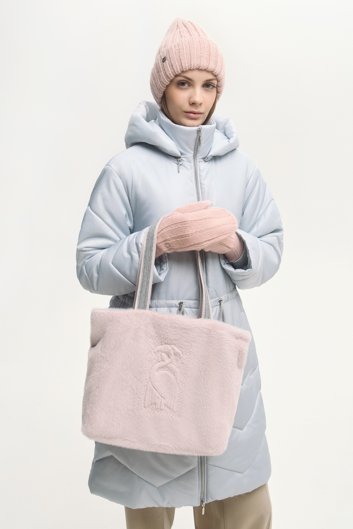 

Сумка розовая "Крылья любви"