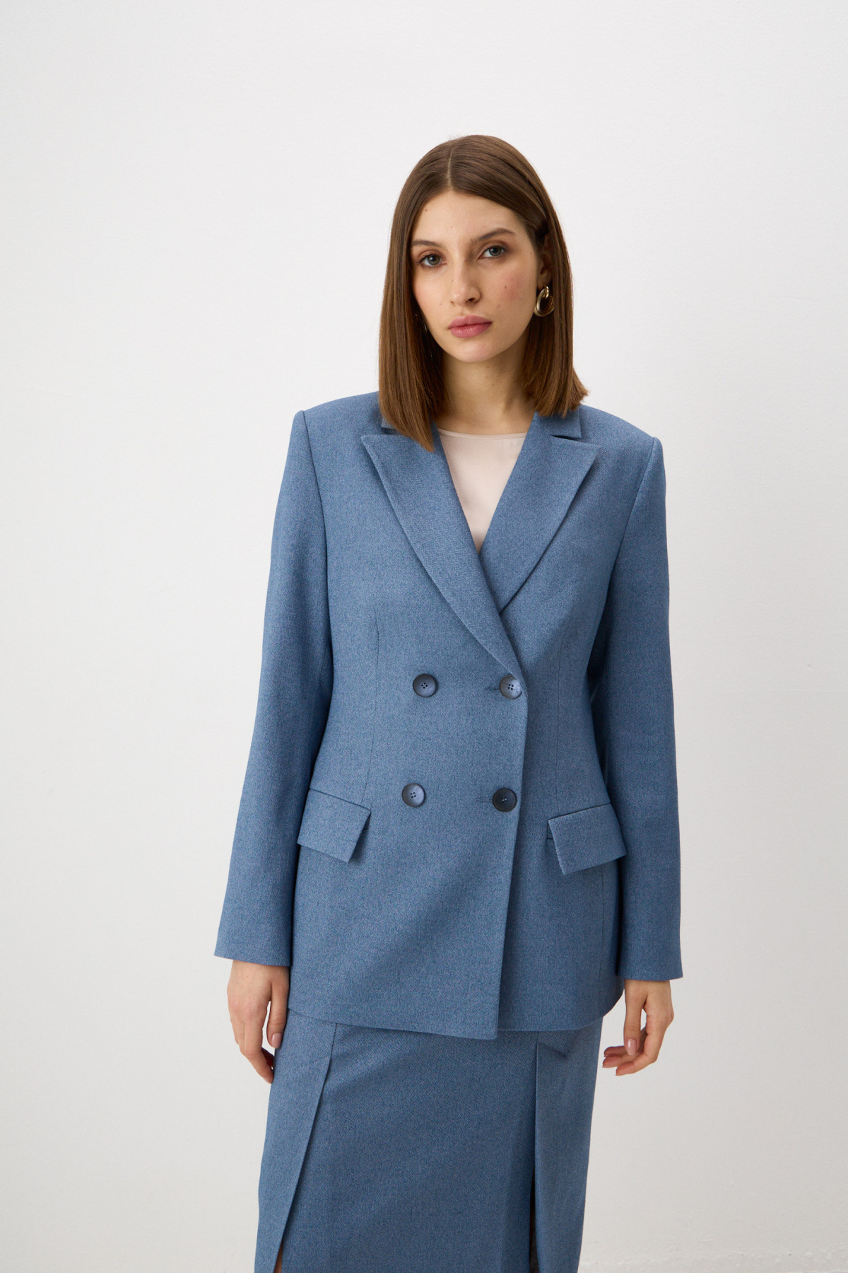 

Жакет "Легенда о розе"