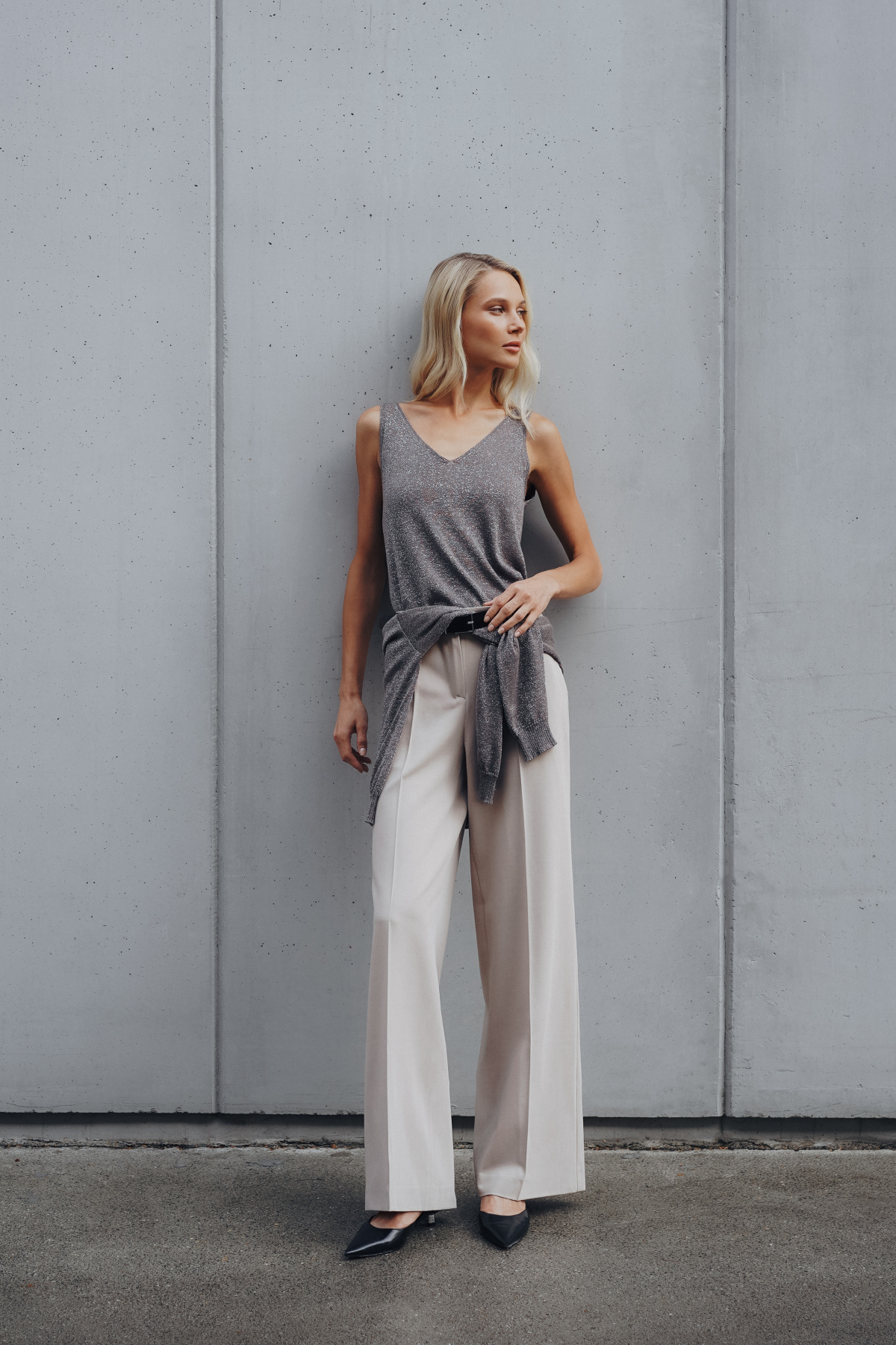 

Брюки песочные