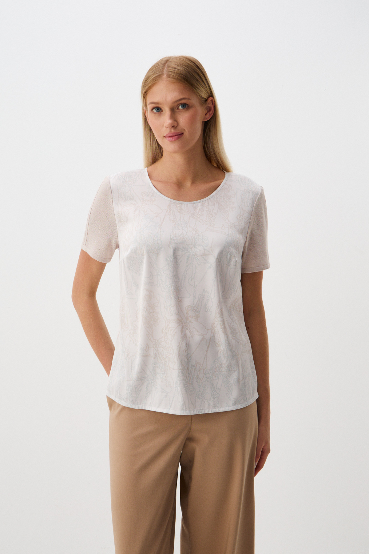 

Джемпер "Этюды"