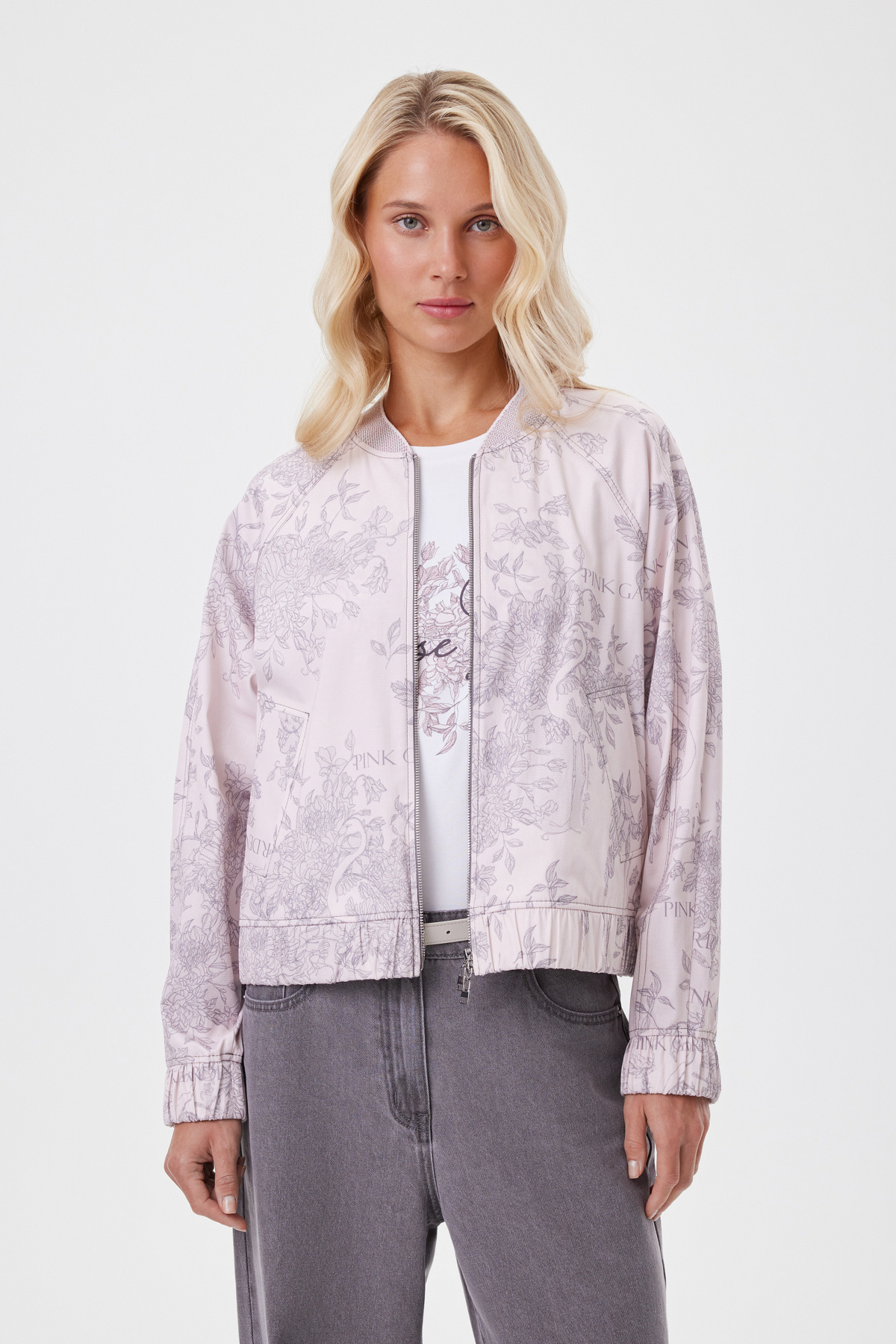 Блузон на молнии Розовые мечты 19980₽