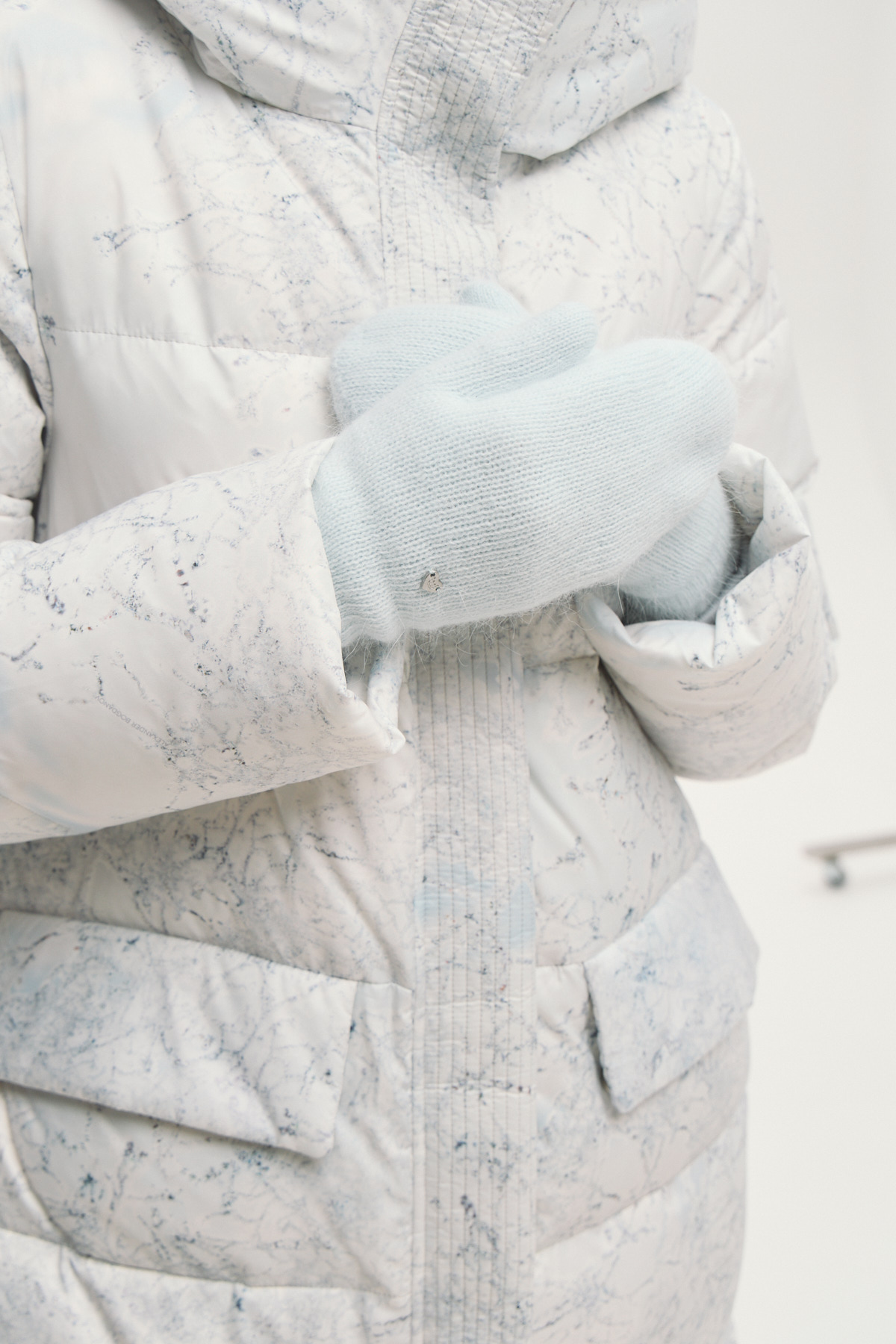 

Варежки "Снежное небо"