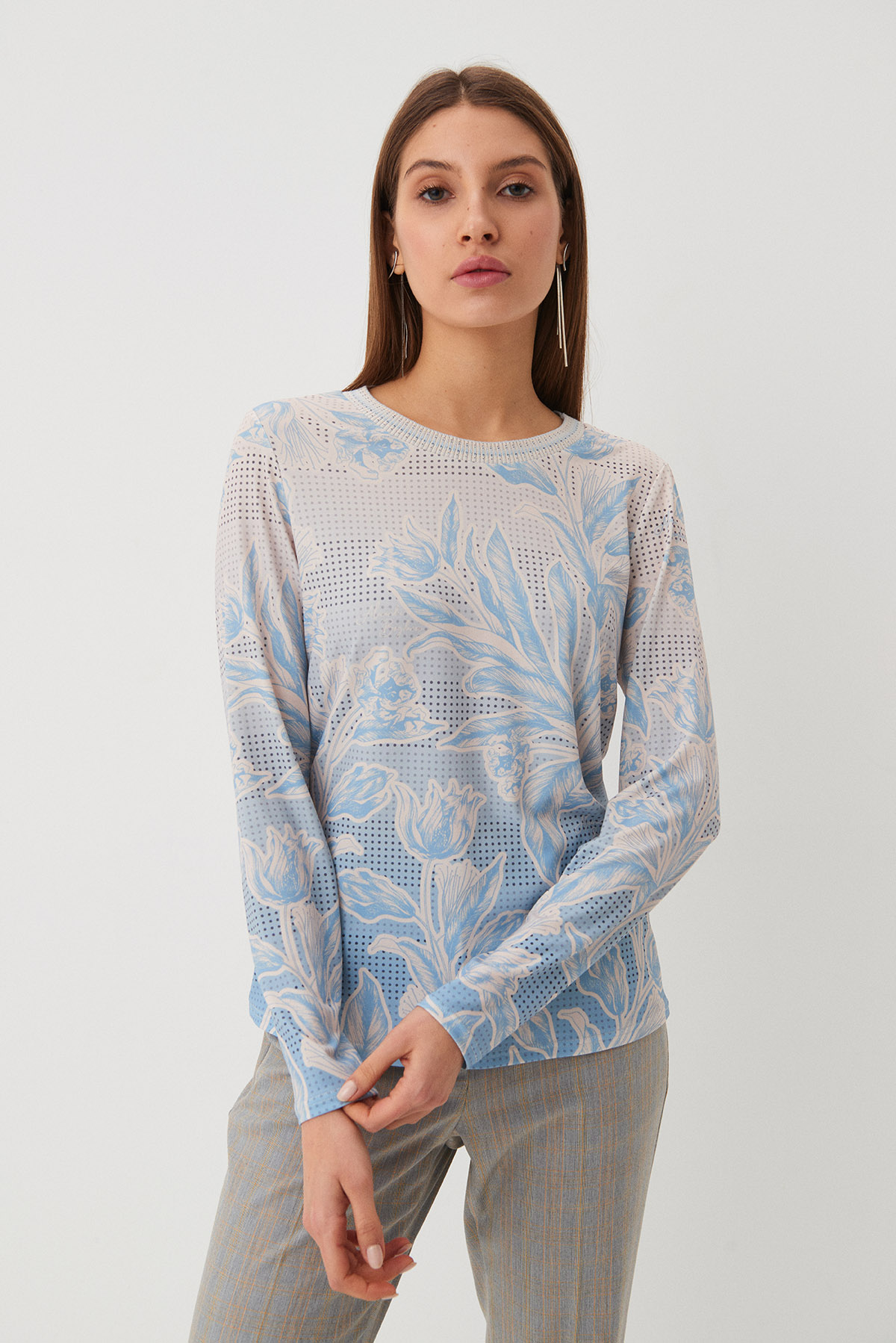 

Джемпер "Зимний вальс"