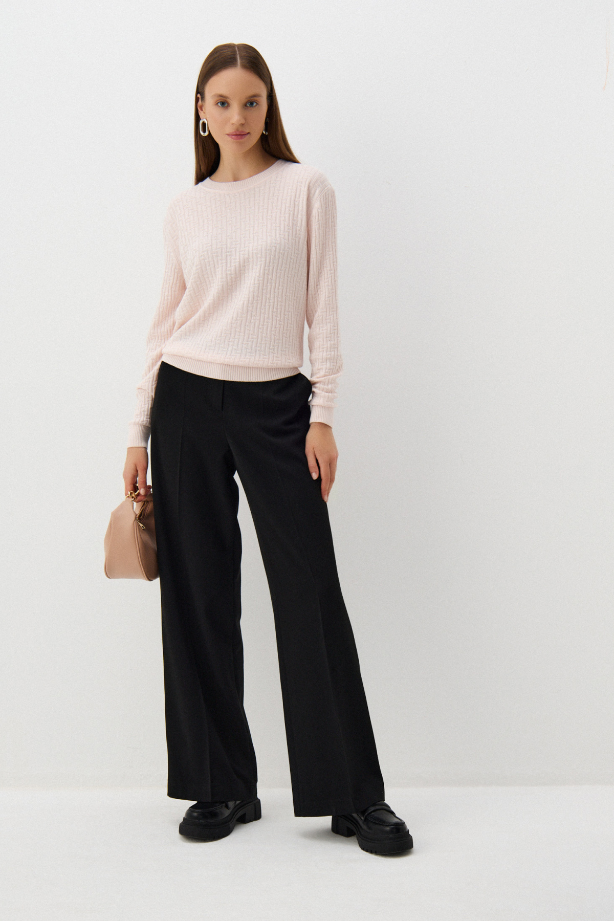 

Брюки черные прямые