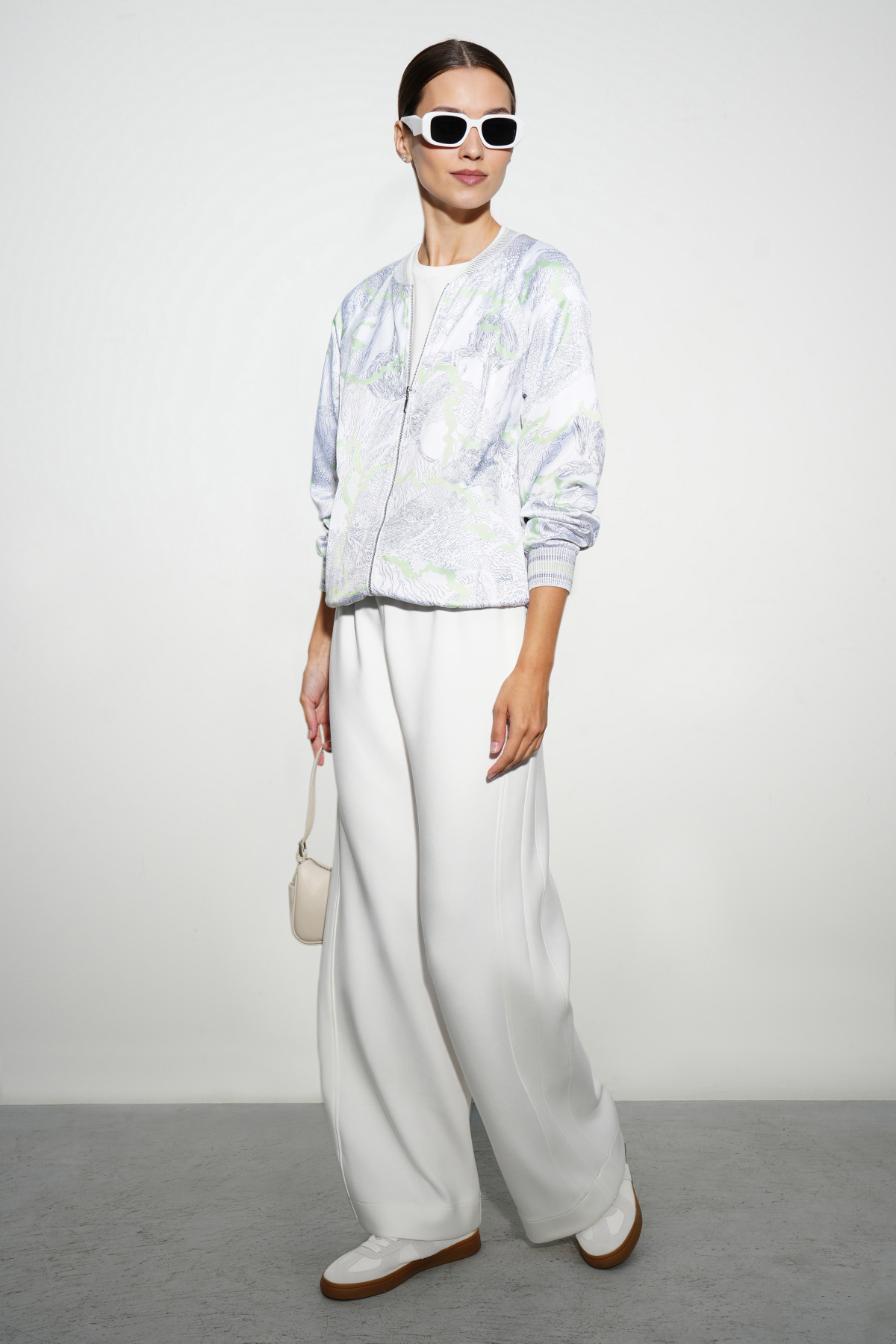 

Брюки широкие "Магия пробуждения"