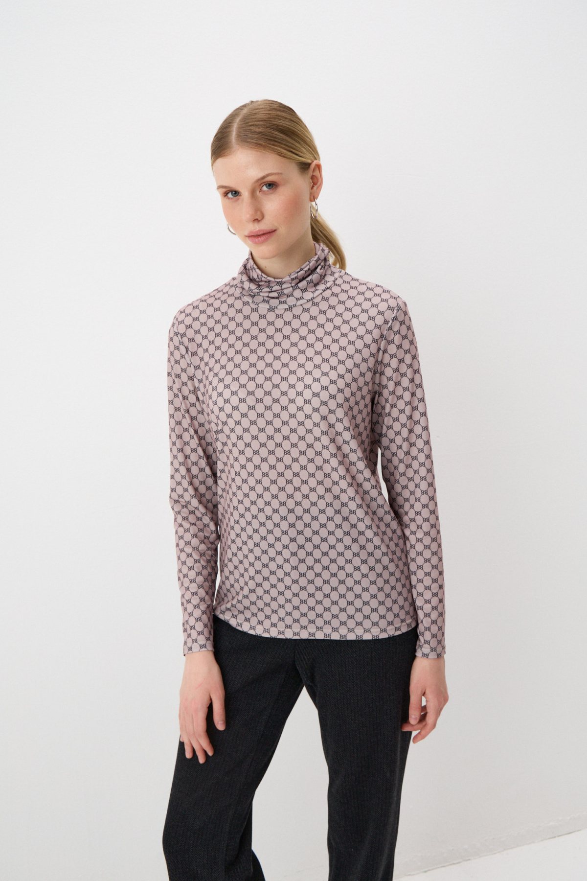 

Водолазка "Гармония контрастов"