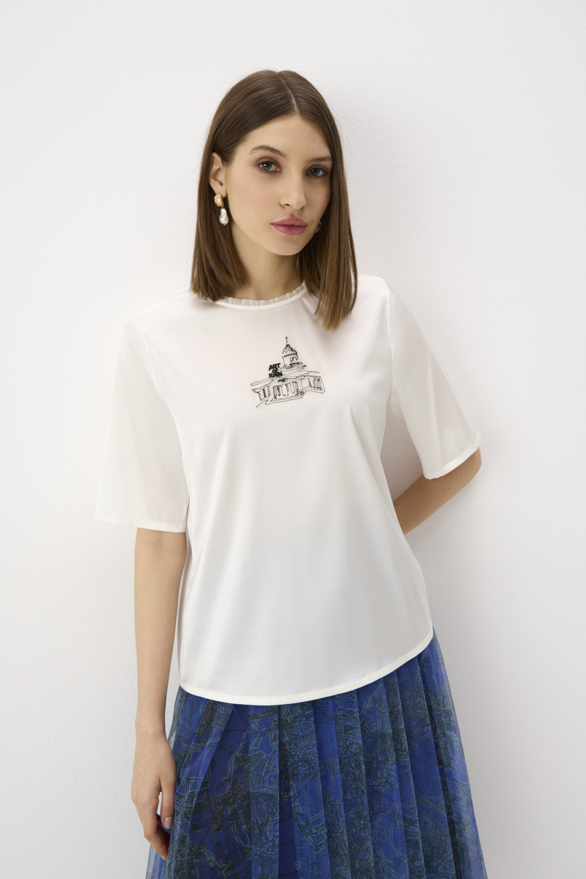 

Блузка с коротким рукавом "Искусство города"