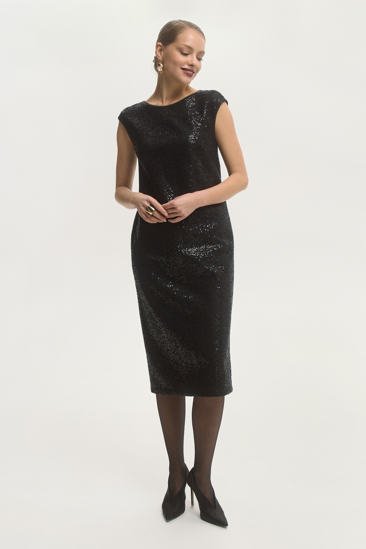 

Платье-футляр "Поэзия ночи"